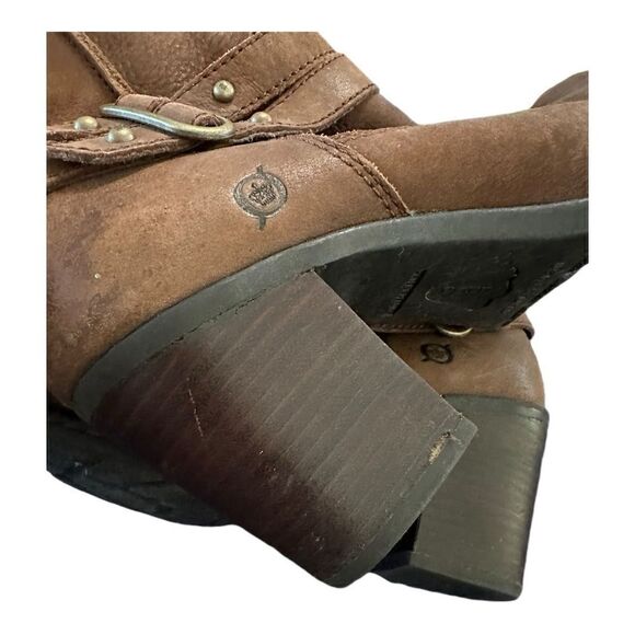 Born | Women’s D51206 NOLAH Equestrian Leather Riding Boots | 9 - Picture 5 of 9